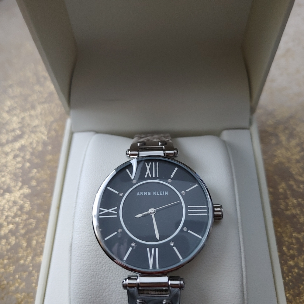 Women's Anne Klein